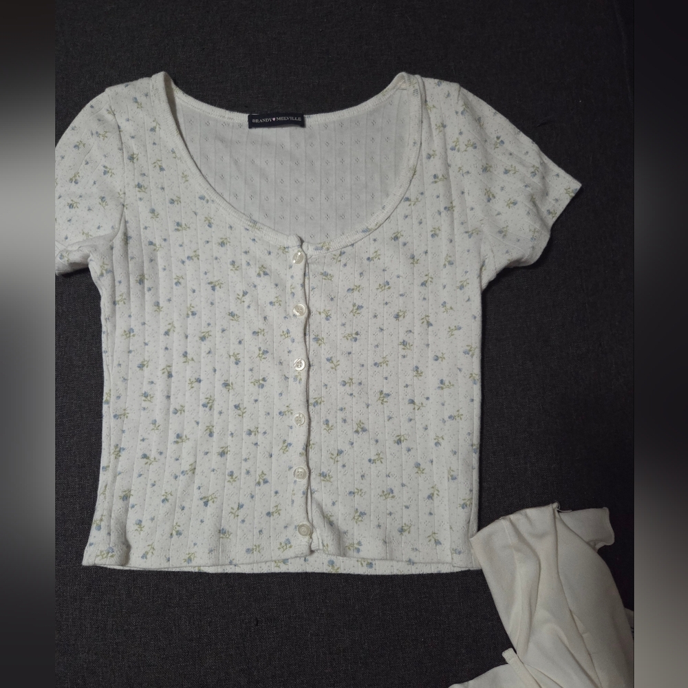 Brandy Mellville Crop Top Bundle - Picture 3 of 3